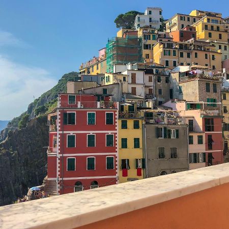 Ai Pesci Room Rental Riomaggiore Exterior photo